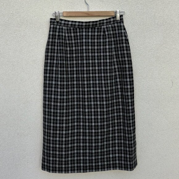 Peabody House Dresses & Skirts - Black and White Wool Blend Gingham Plaid Skirt